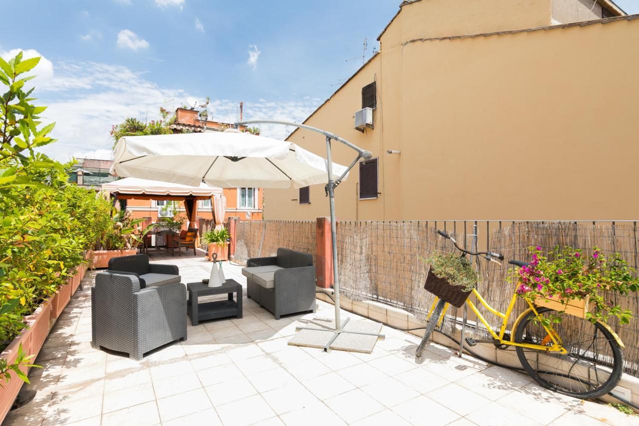 Lägenhet på 67 m² i Trastevere, med 1 sovrum och 1 badrum  Rom Exteriör bild