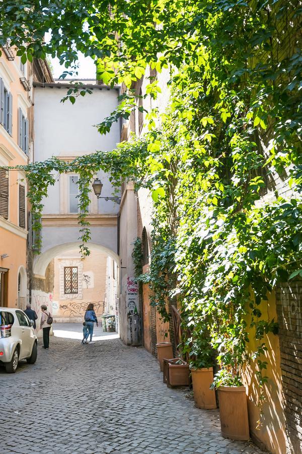 Lägenhet på 67 m² i Trastevere, med 1 sovrum och 1 badrum  Rom Exteriör bild