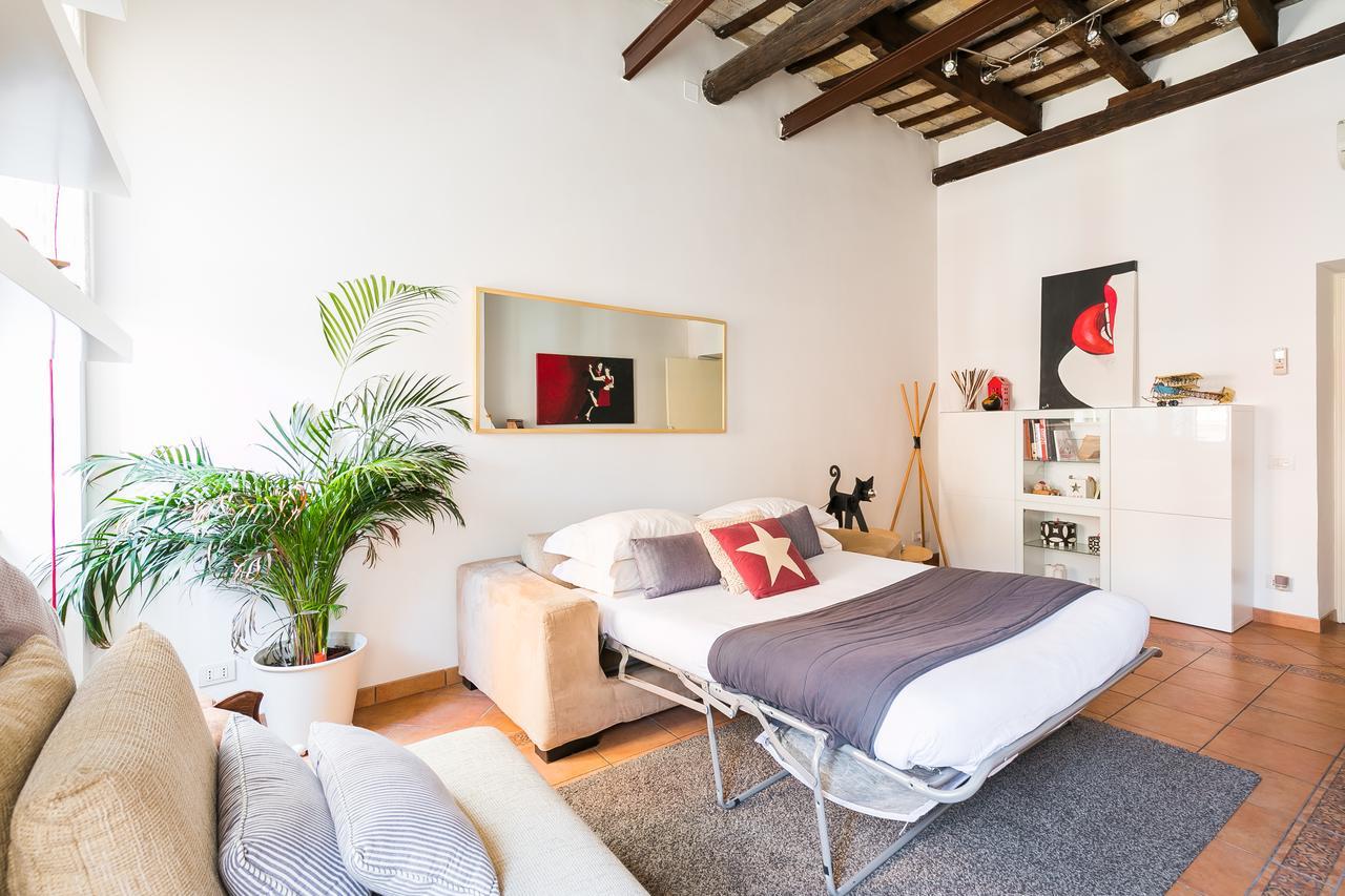Lägenhet på 67 m² i Trastevere, med 1 sovrum och 1 badrum  Rom Exteriör bild
