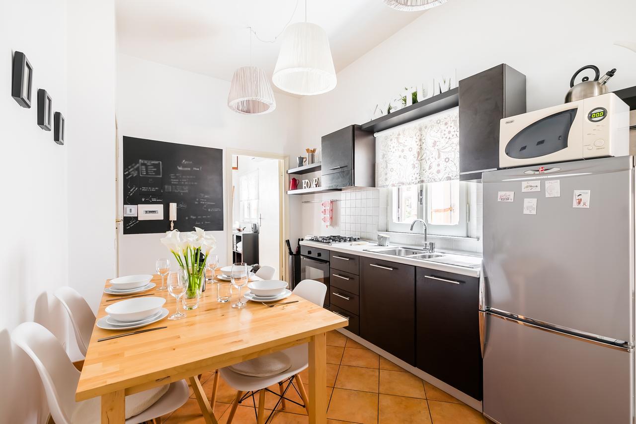 Lägenhet på 67 m² i Trastevere, med 1 sovrum och 1 badrum  Rom Exteriör bild